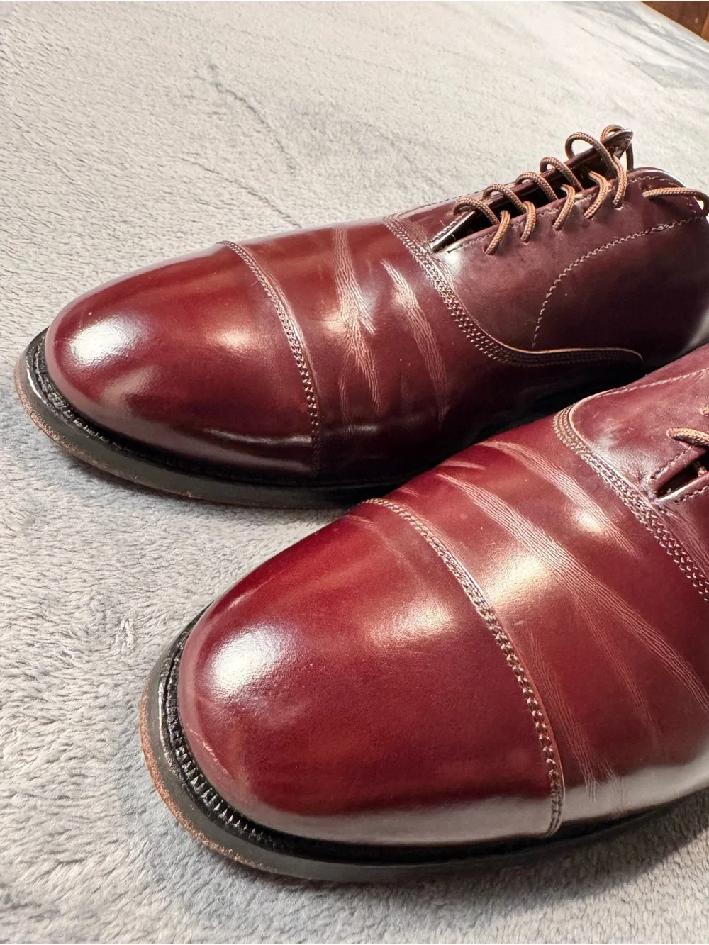 Allen Edmonds Park Avenue Burgundy Cap-Toe Oxfords